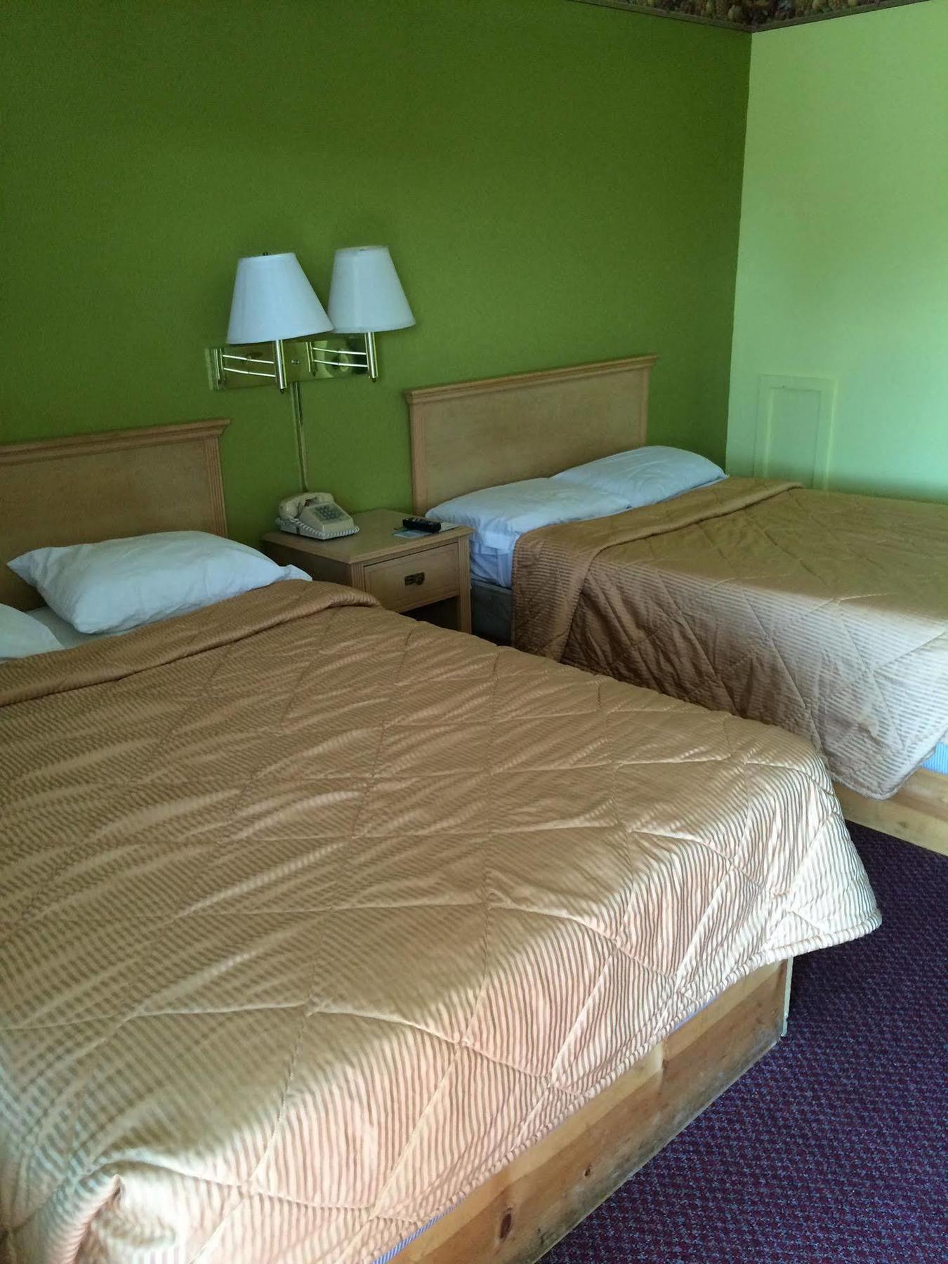 Hutchinson Inn Zewnętrze zdjęcie
